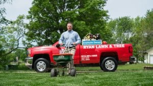 Ryan Lawn Pro Fertilizing Lawn