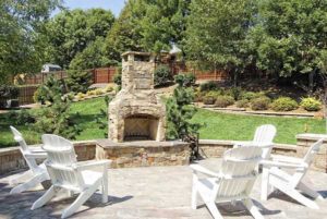 outside-fire-place-landscaping